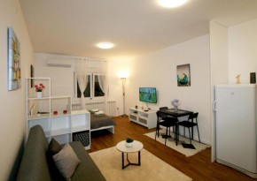 Apartment Sanja Ledine